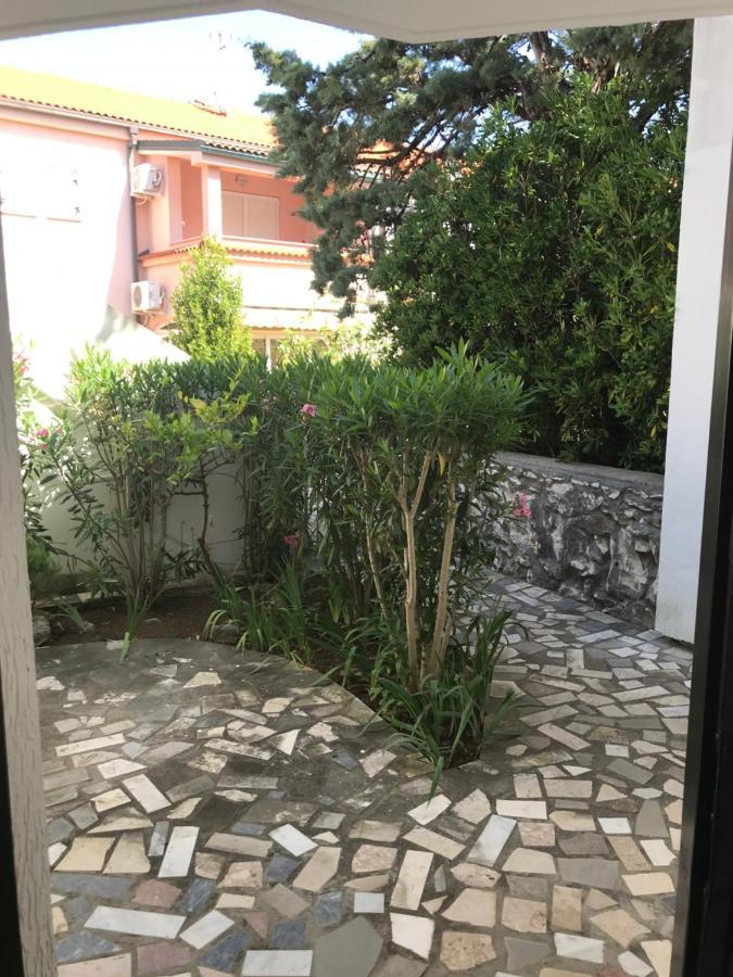 Apartment Sara M Gajac ภายนอก รูปภาพ